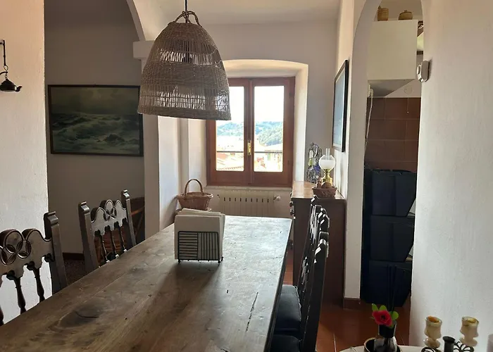 Mare - Castello 5 Terre 레리치